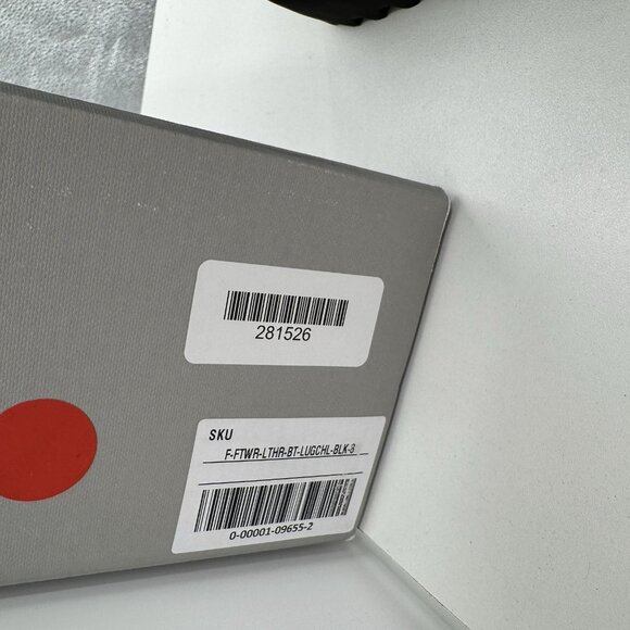 Everlane The Lug Chelsea Boot in Black size 8 Women's Leather Ankle Chunky Sole - Picture 16 of 16